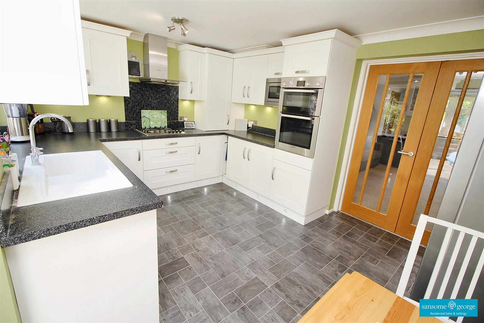 Overdown Road, Tilehurst, Reading